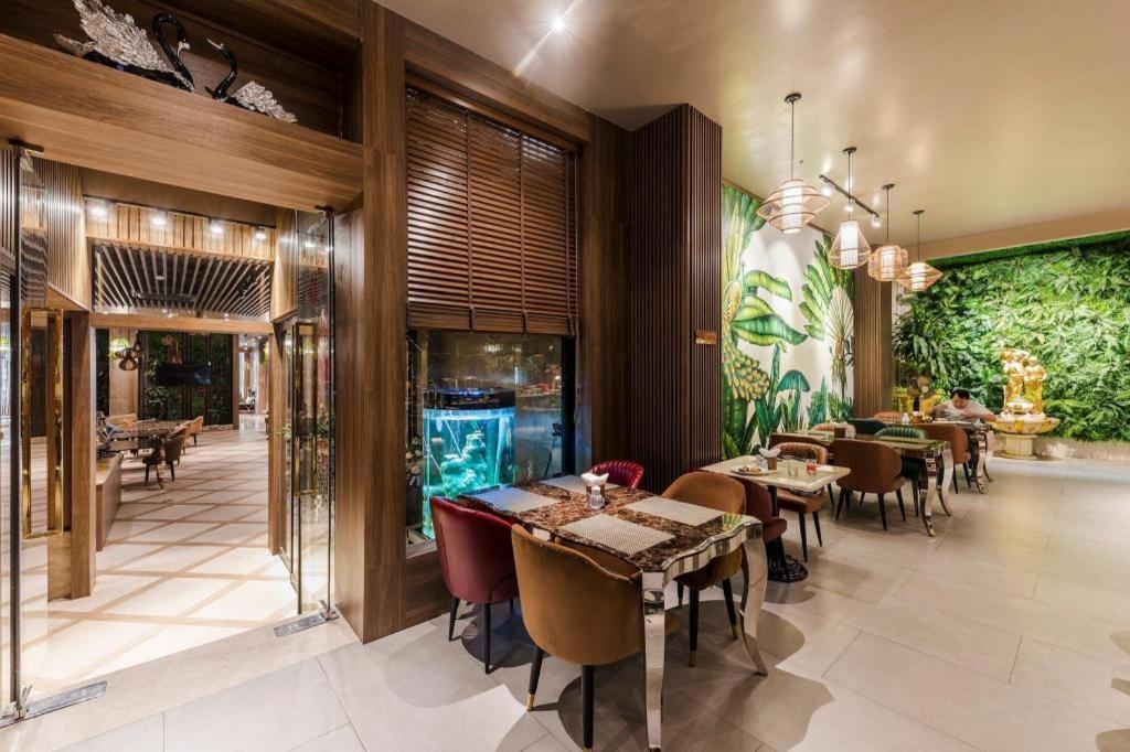 Sunflower Cbq Hotel Ho Chi Minh-stad Buitenkant foto