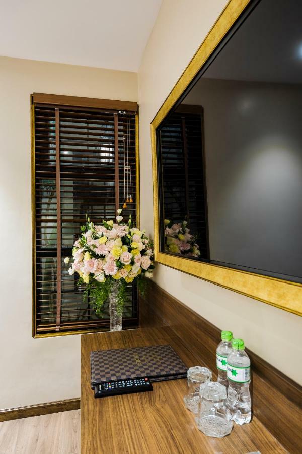 Sunflower Cbq Hotel Ho Chi Minh-stad Buitenkant foto