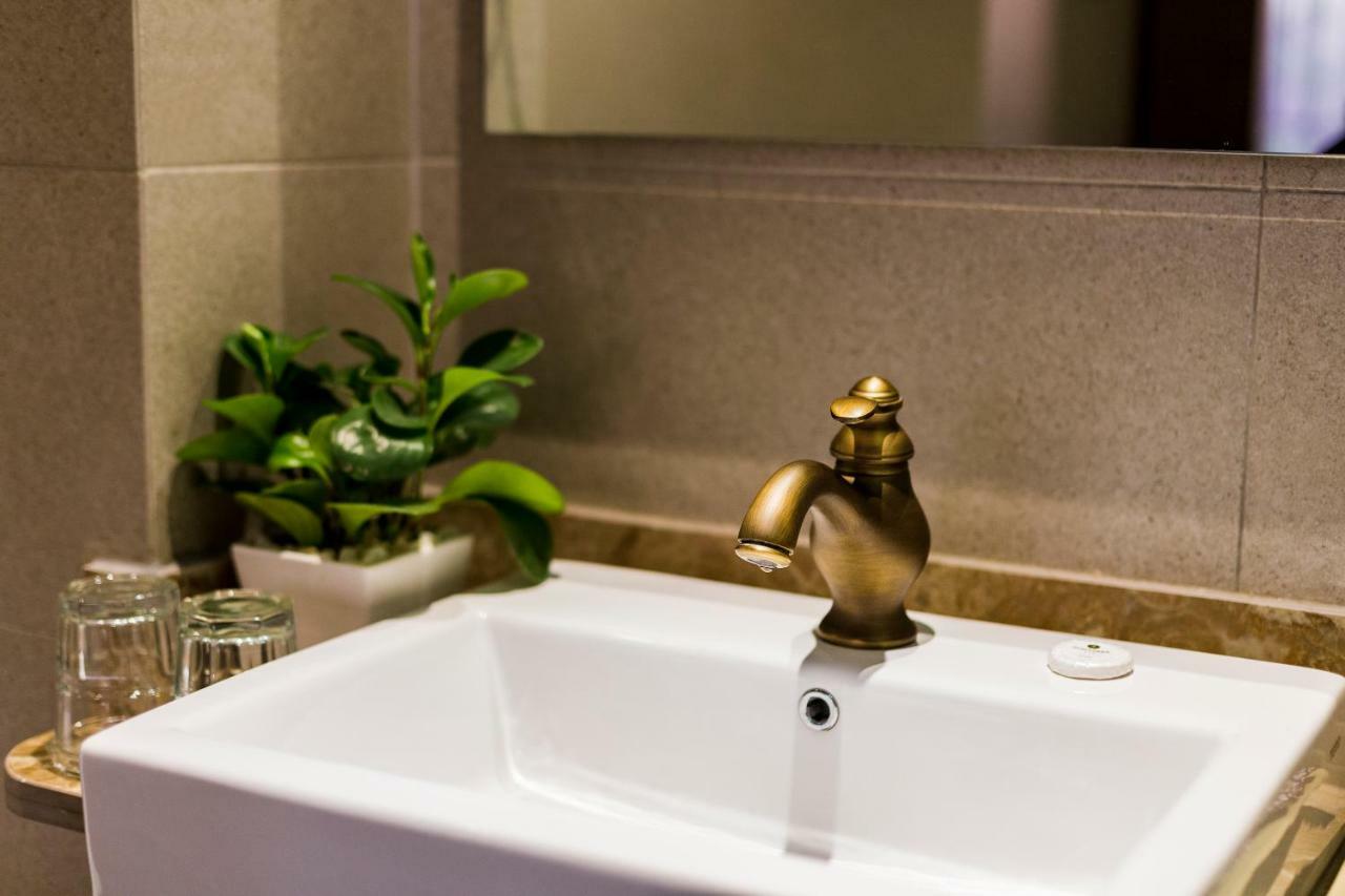 Sunflower Cbq Hotel Ho Chi Minh-stad Buitenkant foto